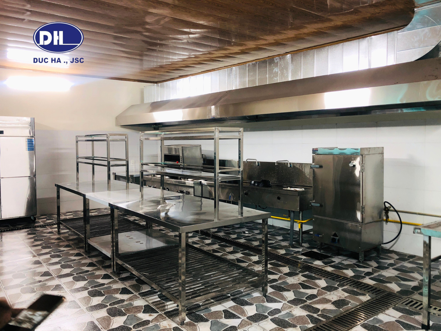 Thiết Kế & Thi Công hệ thống Bếp Nhà Hàng Hà Linh TP Phổ Yên