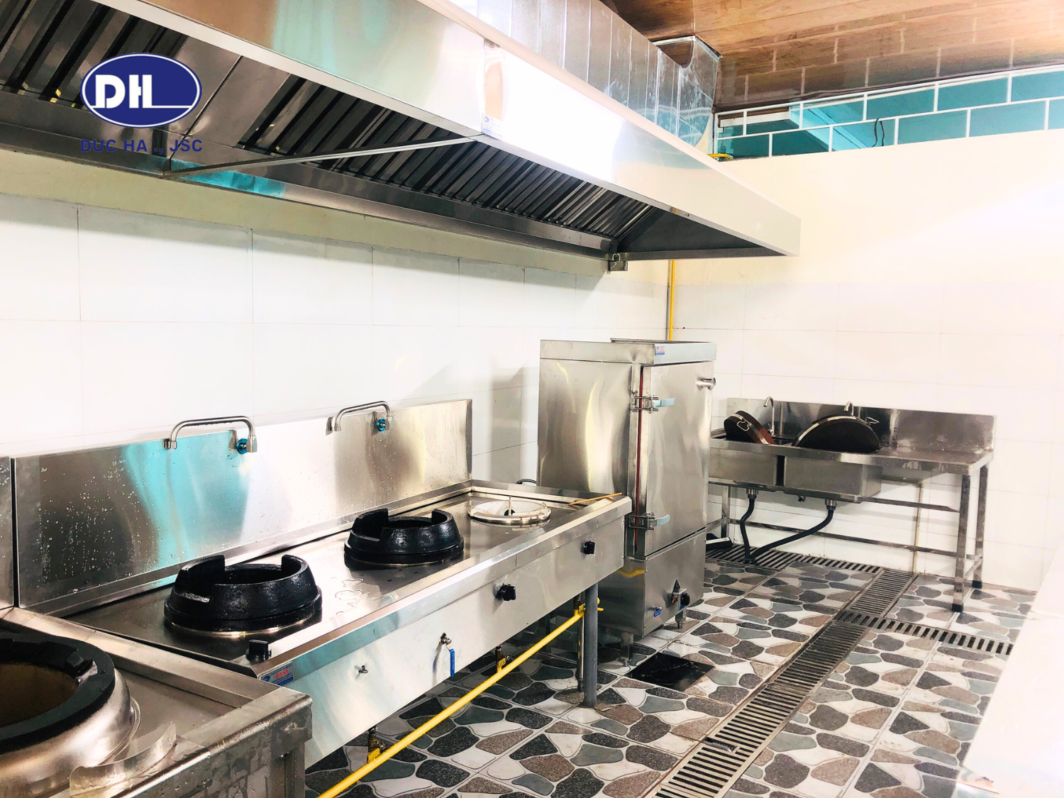 Thiết Kế & Thi Công hệ thống Bếp Nhà Hàng Hà Linh TP Phổ Yên