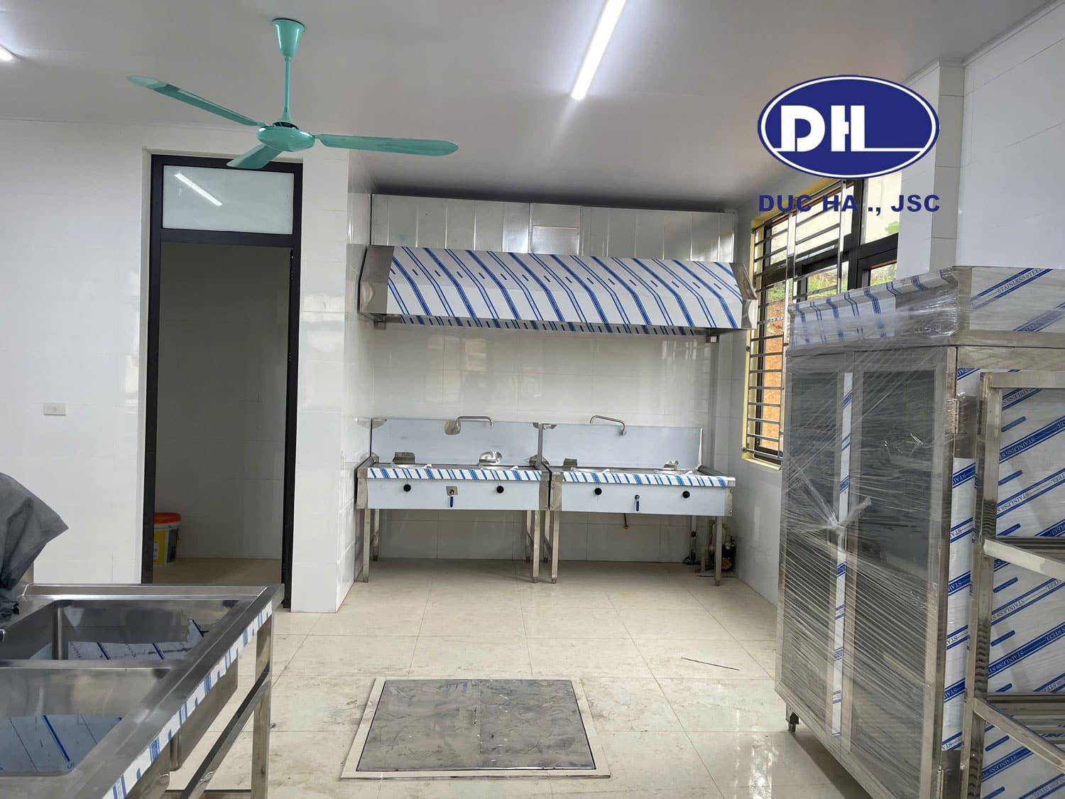 Đức Hà Thiết kế & Thi công bếp ăn công nghiệp