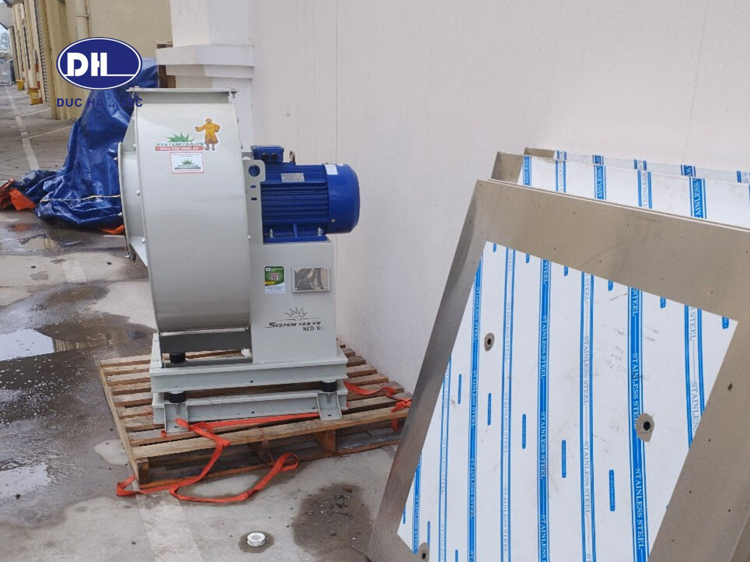 Quạt hút mùi công suất lớn