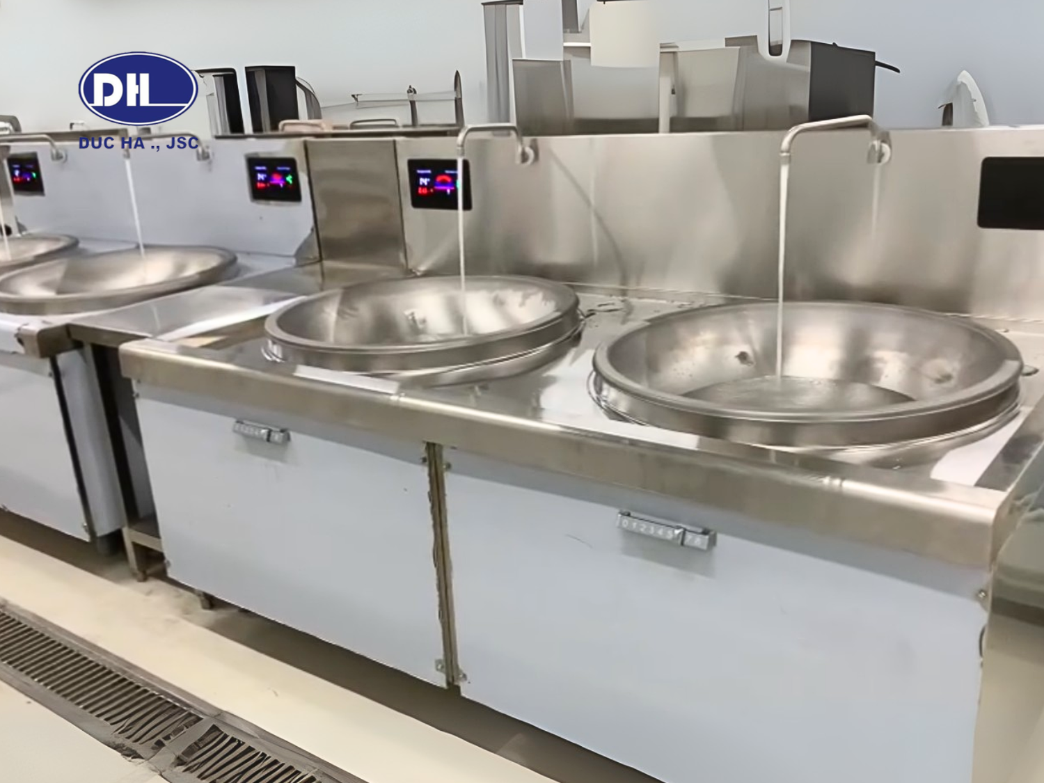 Thi công hệ thống bếp ăn công nghiệp FPT Bắc Từ Liêm