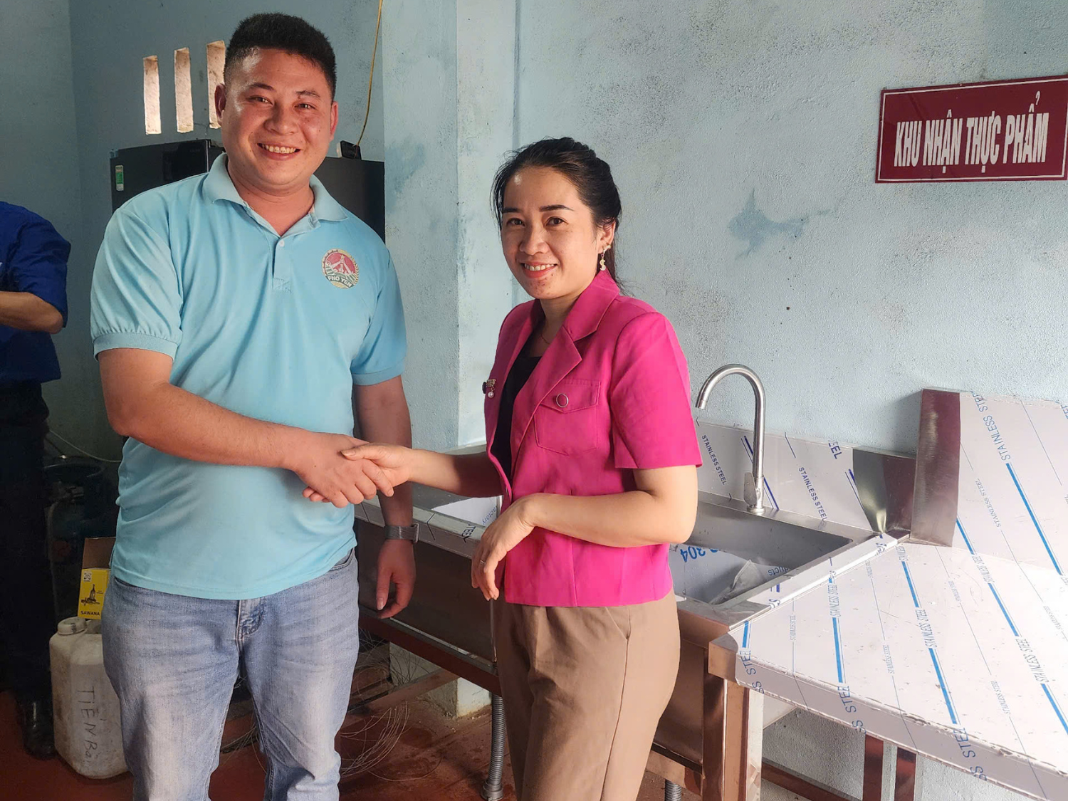 Thầy cô giáo Trường Học của Đức Hà tại Bắc Kạn