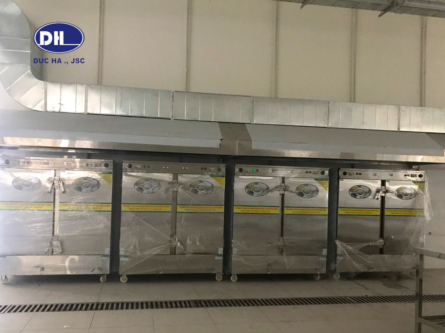 Ảnh thi công lắp đặt bếp ăn tập thể tại Quảng Ninh