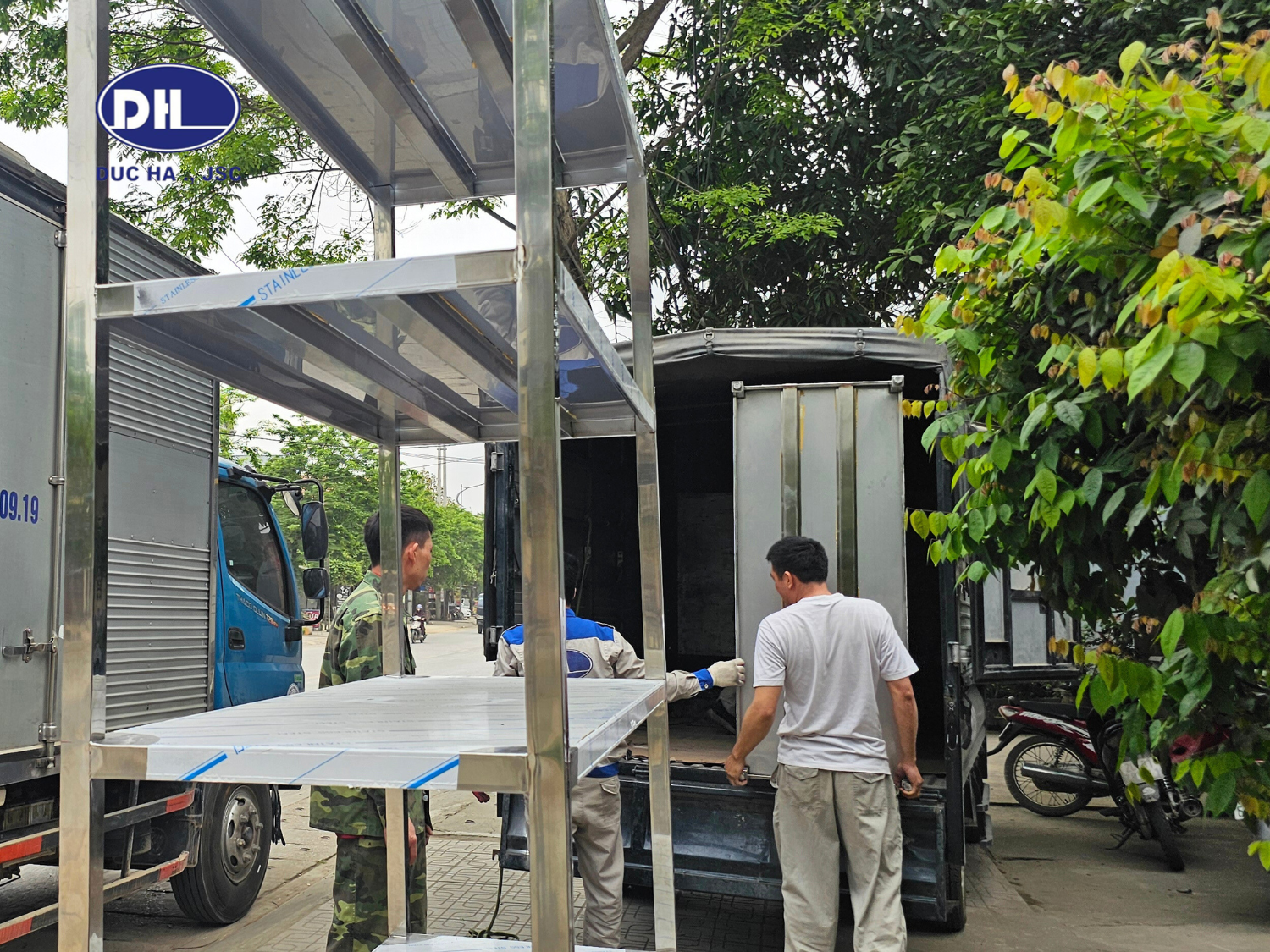 Thi công bếp ăn Công Ty Cổ Phần Thuận Đức ECO tại Hưng Yên