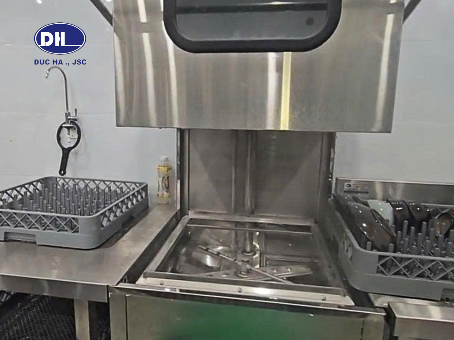 Thiết Kế & Thi Công Bếp ăn Nhà Hàng Liên Hoa Chay Hải Dương