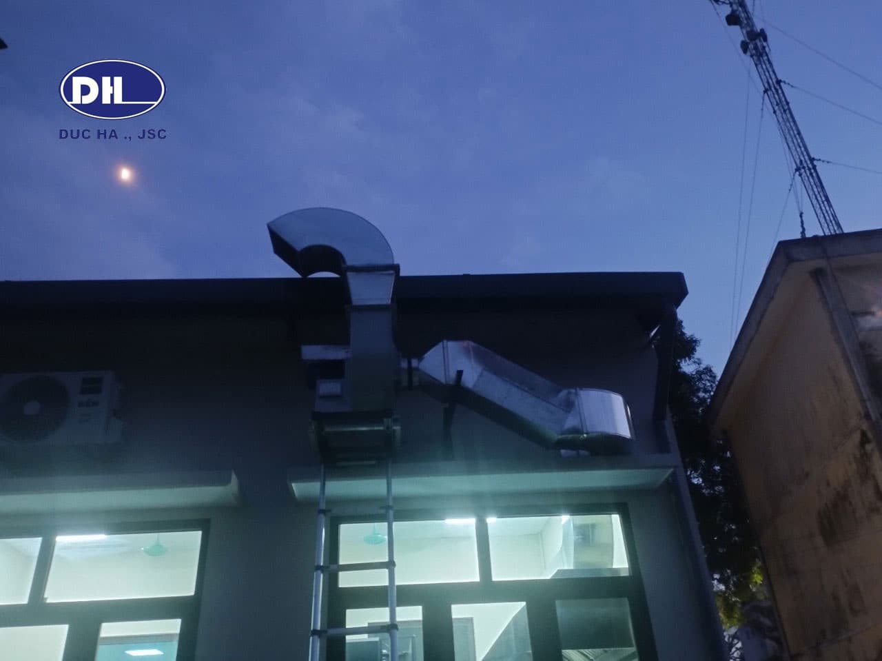 Hệ thống hút khói bếp