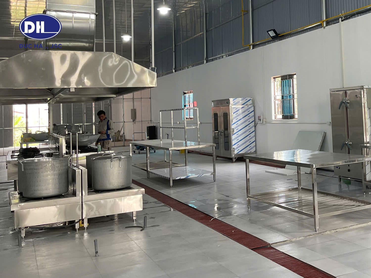 Tủ sấy bát đĩa công nghiệp bền đẹp giá tốt tại Ninh Bình