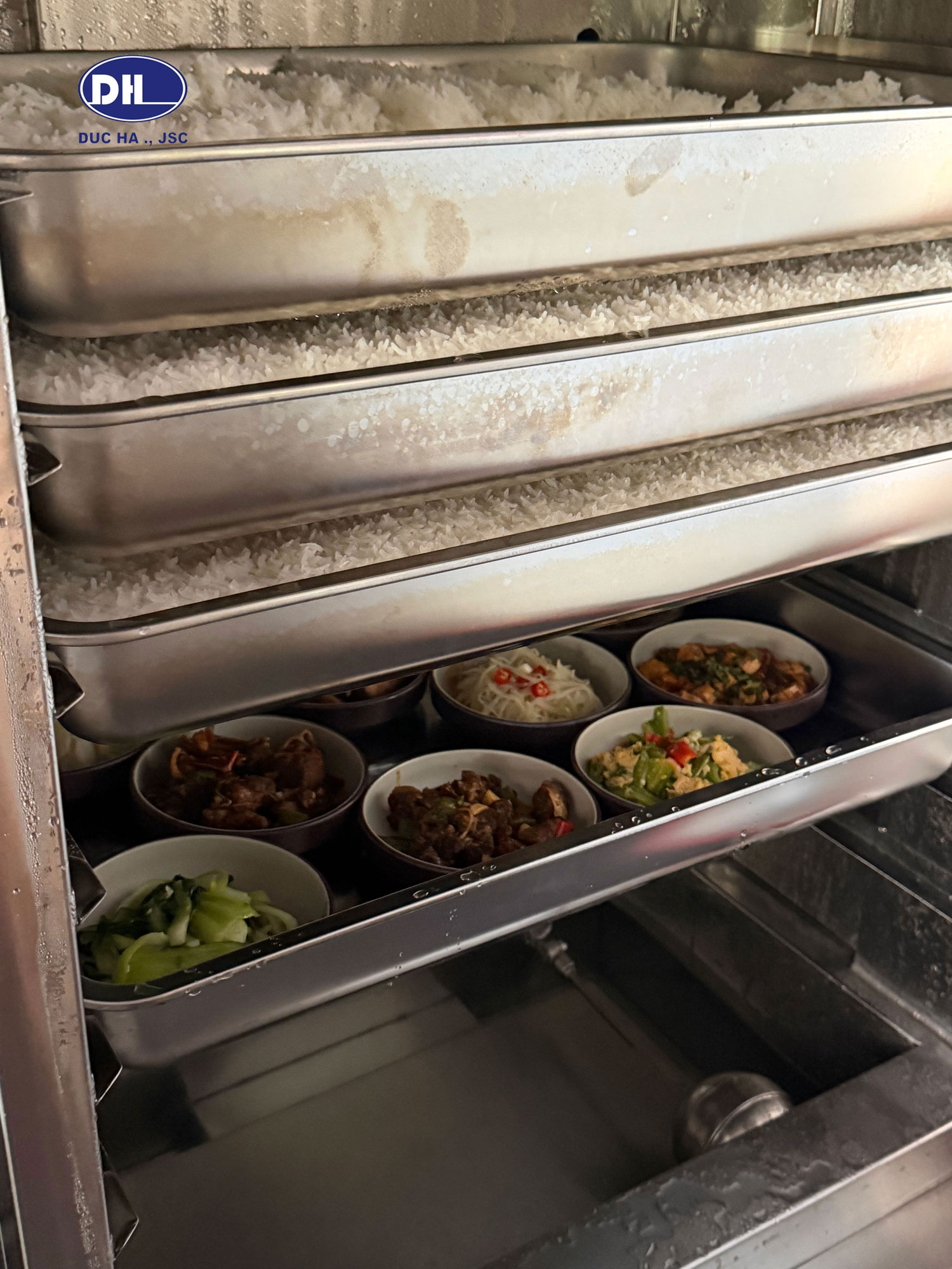 Trải nghiệm thực tế tủ cơm công nghiệp Đức Hà