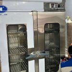 Làm thế nào để chọn tủ sấy bát đĩa công nghiệp phù hợp?