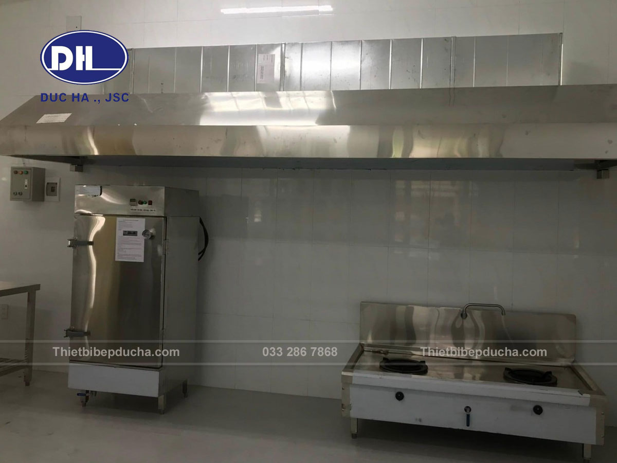 Vì sao nên đầu tư tum hút mùi bếp công nghiệp chất lượng cao?